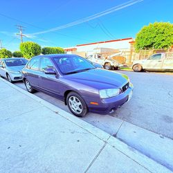 2002 Hyundai elantra runs great low mileage