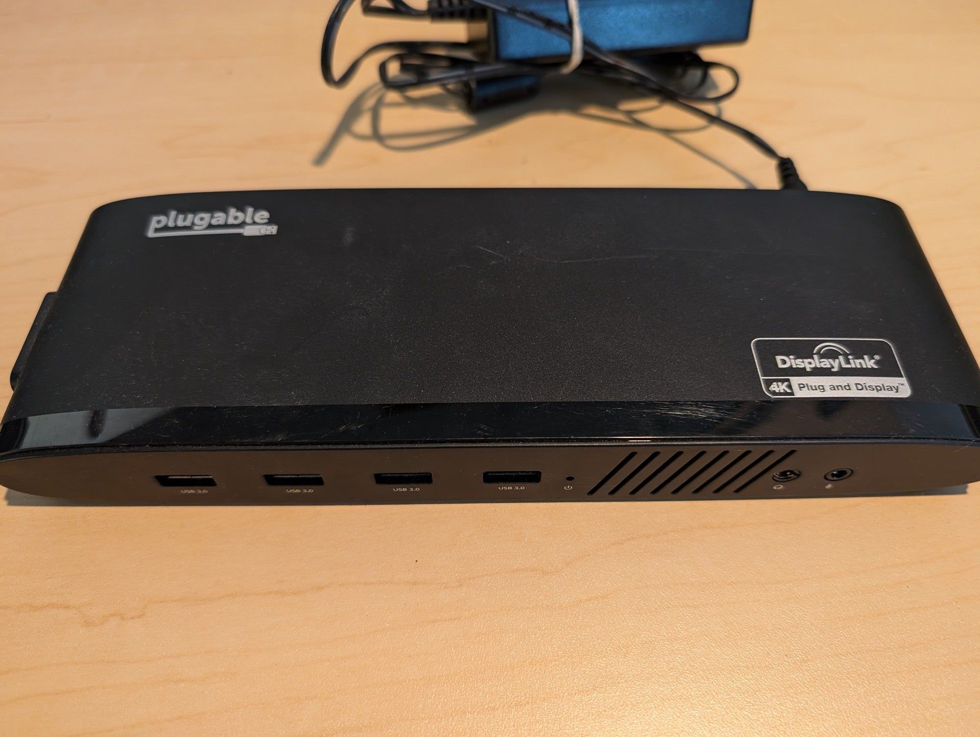 Plugable 4K DisplayLink USB 3.0 Universal Docking Station