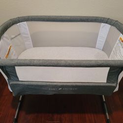 Baby Delight Bassinet 