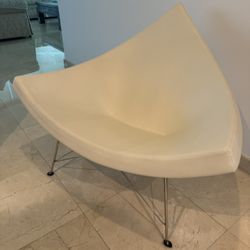 Nelson Coconut Chairs by Herman Miller!