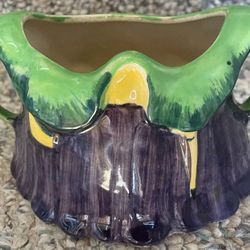 1940 OLD ENGLISH WOMAN FIGURAL TEAPOT BASE Grandmother In Cape