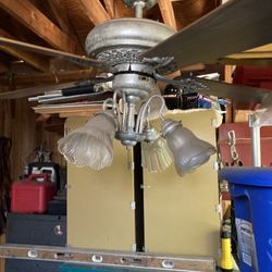 Ceiling fan