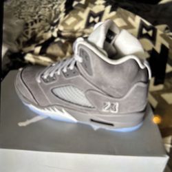 Jordan 5 wolf grey 2026