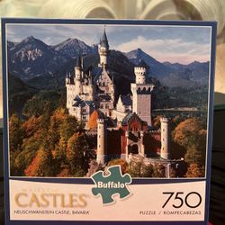 Buffalo Games MAJESTIC CASTLES Neuschwanstein Bavaria JIGSAW Puzzle 750 Piece