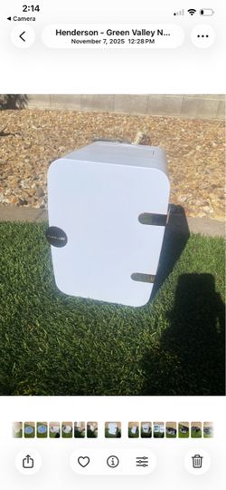 White Mini Compact Refrigerator