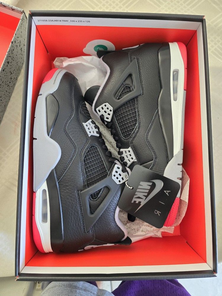 Jordan 4 Bred Reimagined Size 6.5