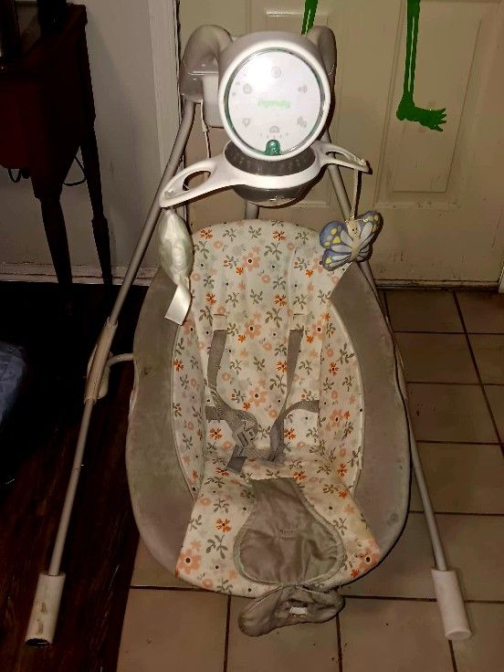 Graco EveryWay Soother Baby Swing with Removable Rocker