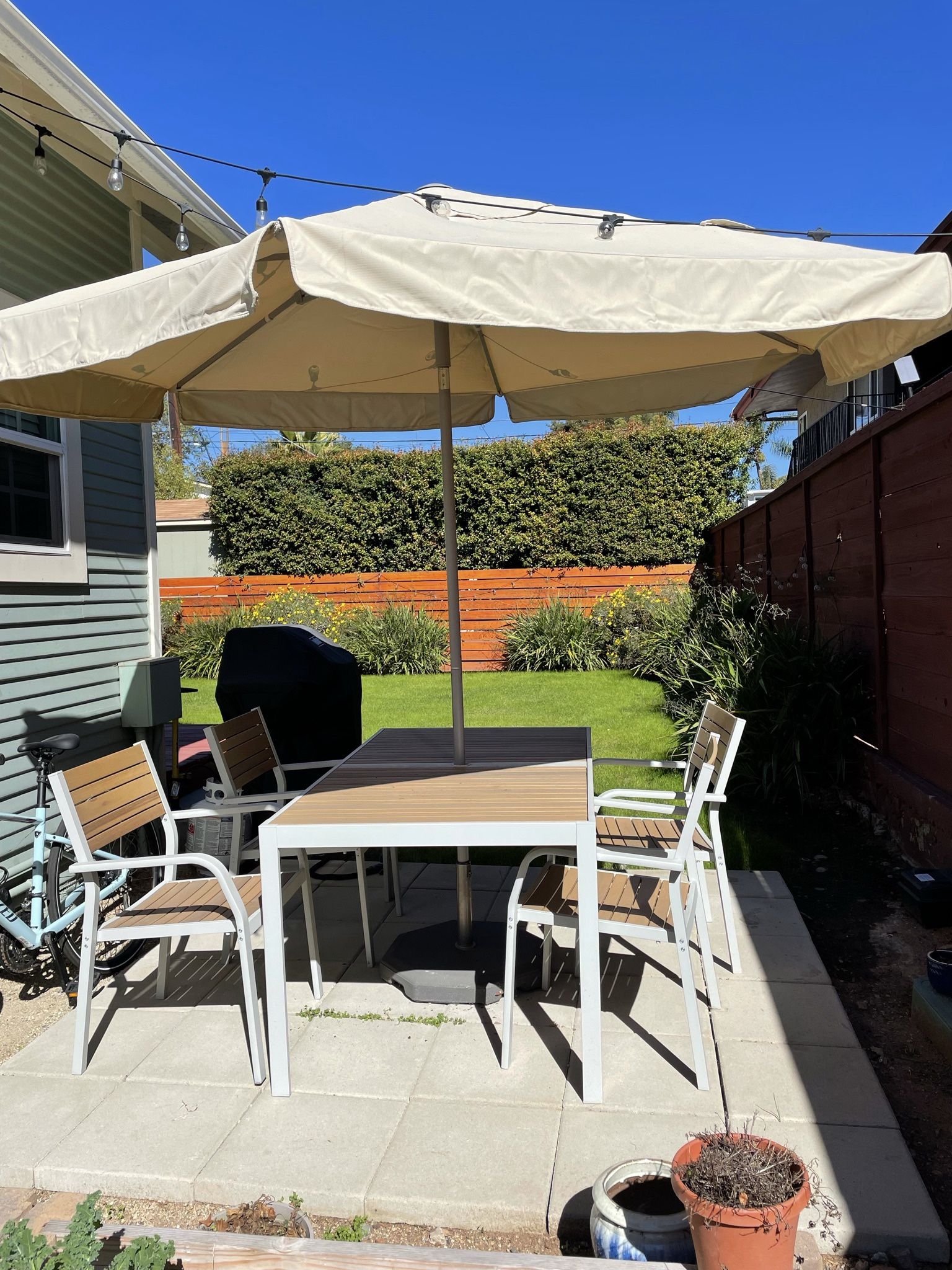 Ikea Sjalland Outdoor Patio Table, Chairs And Umbrella