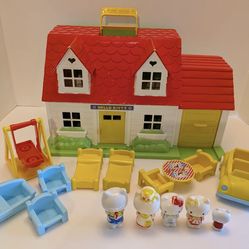 Hello Kitty Dollhouse - vintage
