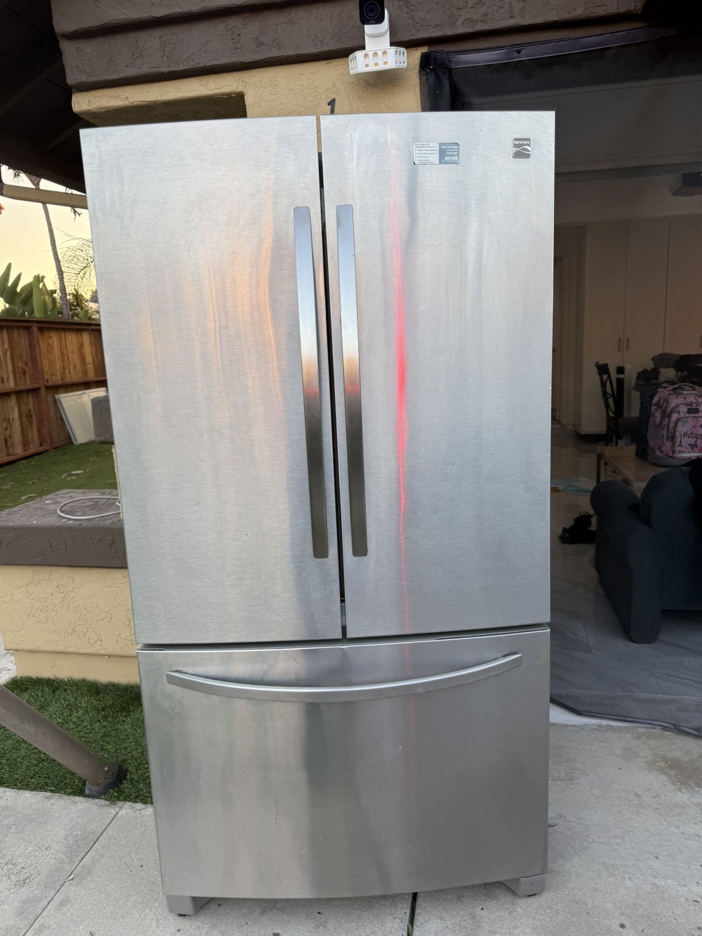 Refrigerator & Freezer