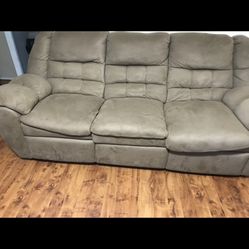 Recliner couch 91” X 40”