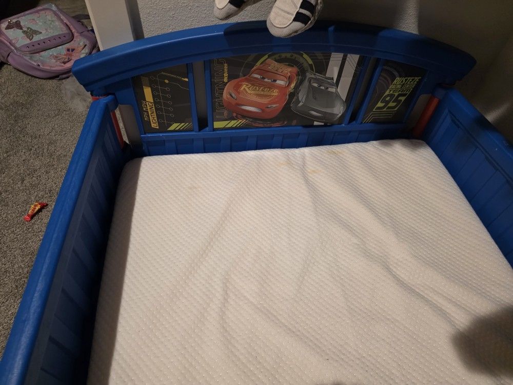 Free Toddler Bed With Matress