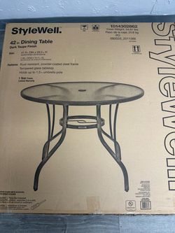 Brand New Style Well 42” Dining Table