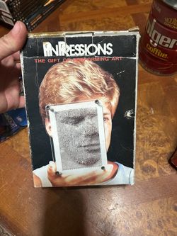 Pinpression Needle Art 