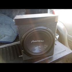 Powerbass Amp 600x2 With 12 Pioneer Subwoofer! Hits Hard!!!Paid Over $600 Price is Firm 
