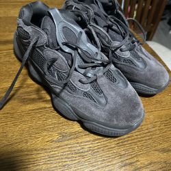 Yeezy 500 Utility Black