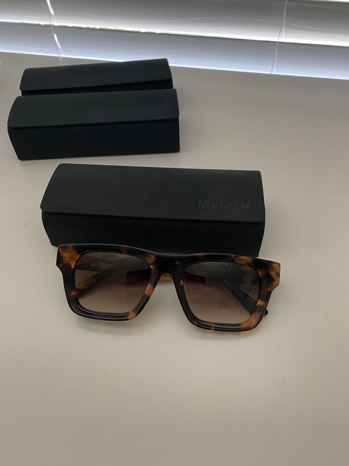 MVMT Unisex Sunglasses