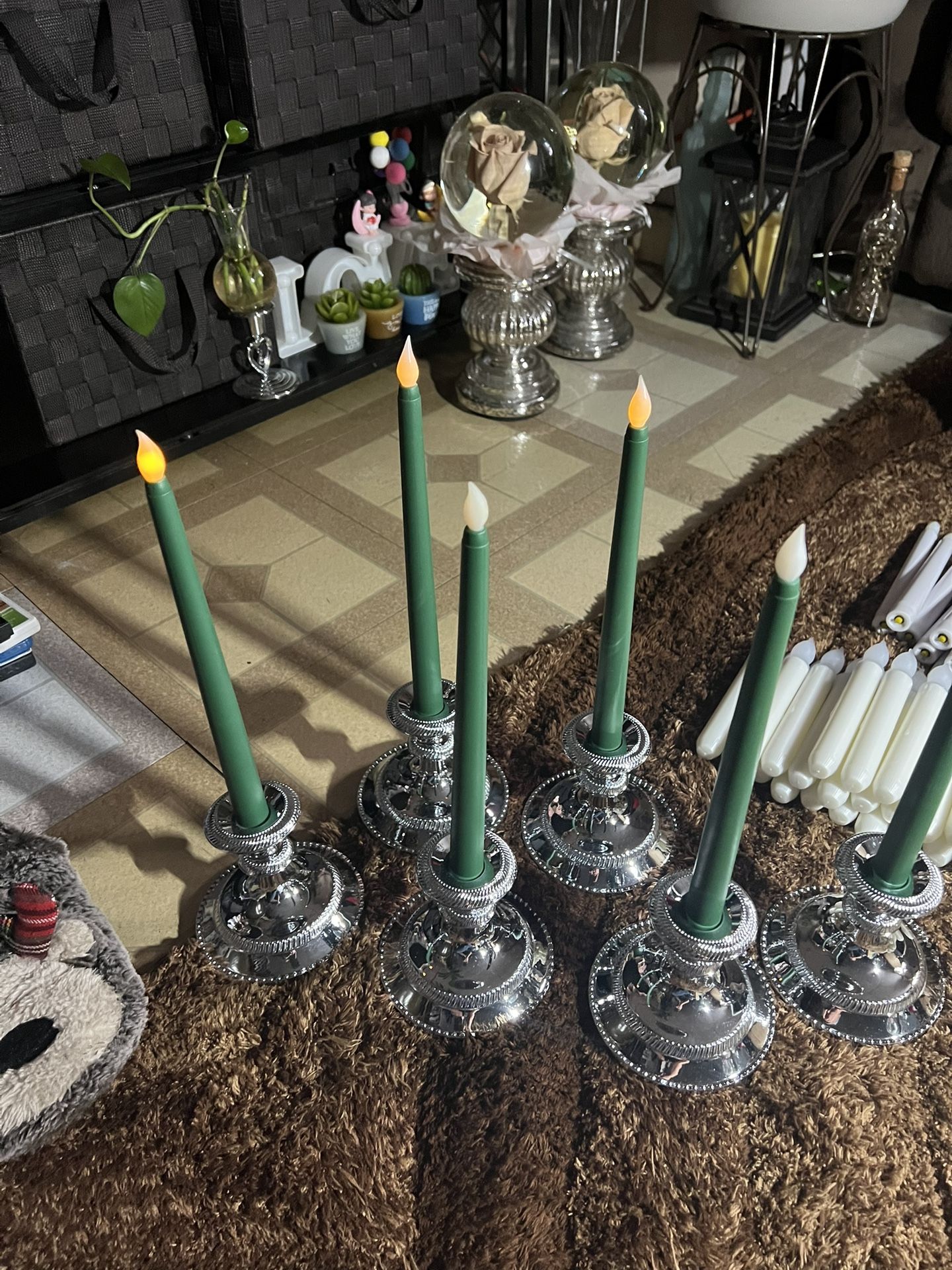 LEDs Candles And Candlelight Stand