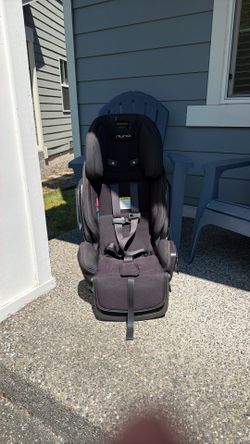 Nuna car seat