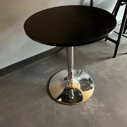 Bar/ End Table