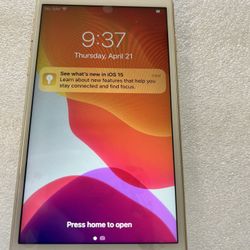 iPhone 7 factory unlock to any carrier 32 GB great condition