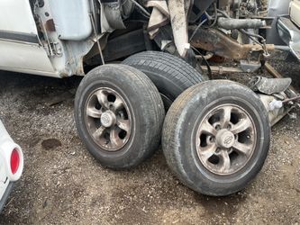 Nissan Hardbody Wheels Aluminum 14inch