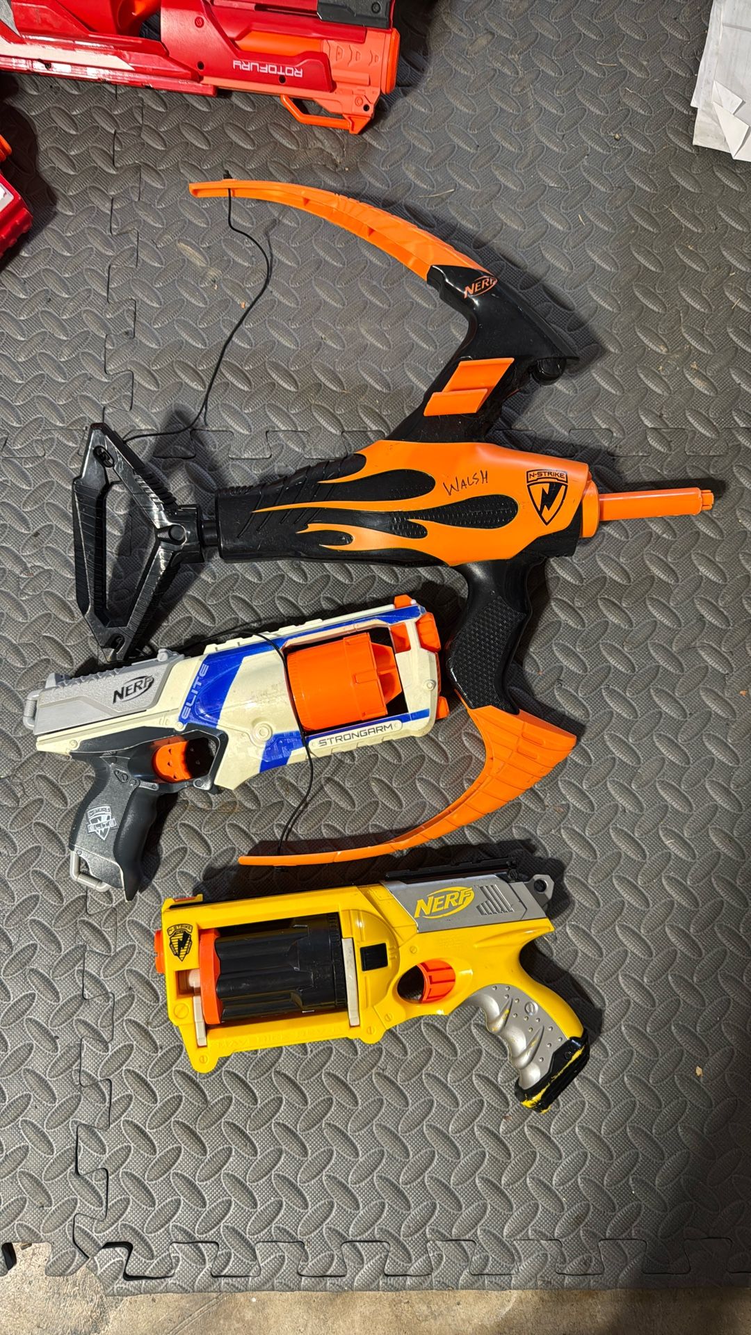 NERF N-STRIKE Guns