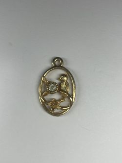 18k yellow Gold Plated Oval Genuine Diamond Pendant Charm Bird & Flowers