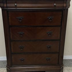 Ashley 50”H X 40W Wood Chest Dresser 5 drawers open easy. 🚚 extra