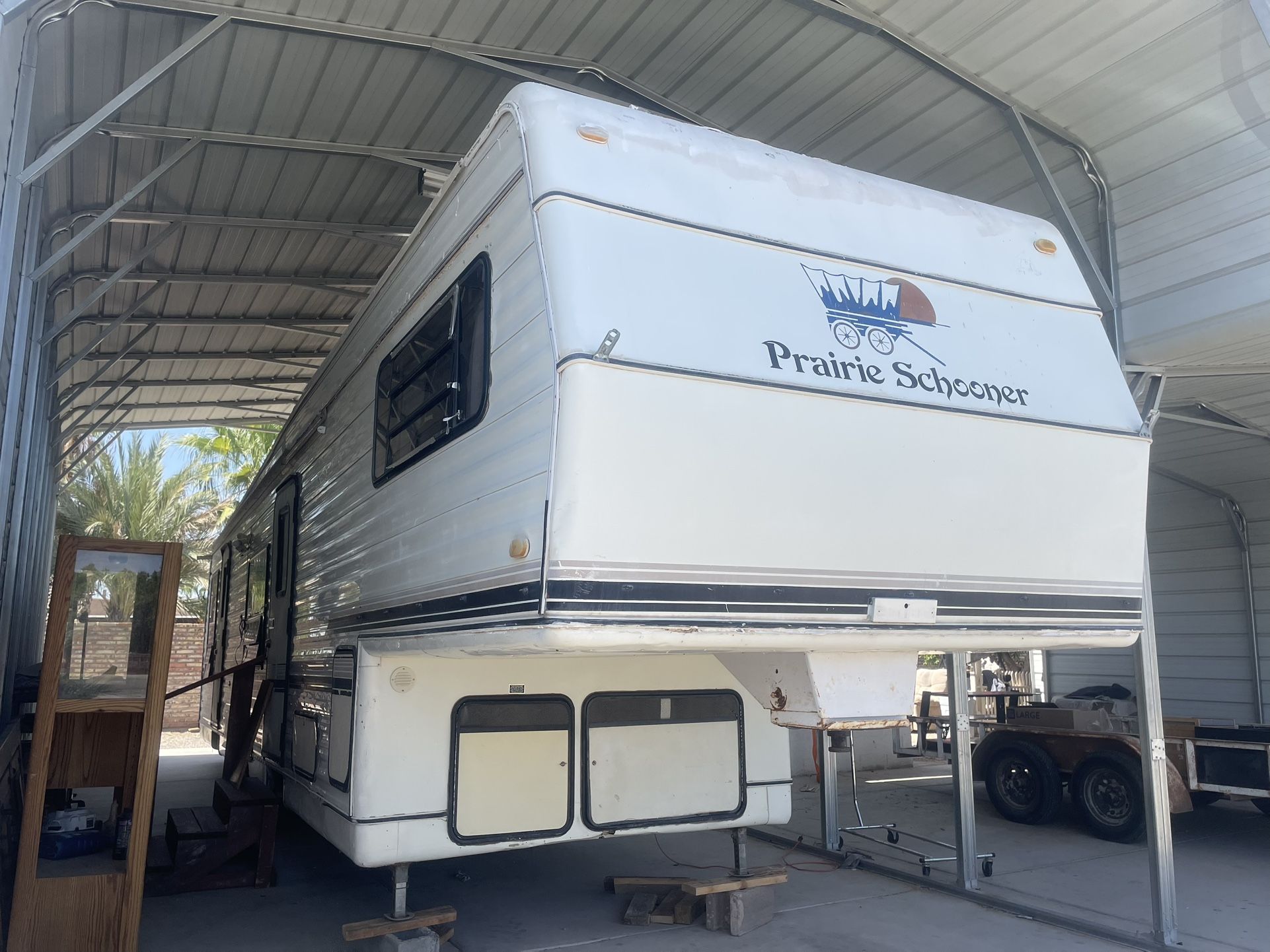 Fifth Wheel For Sale