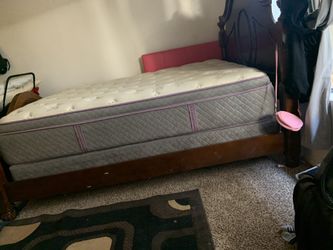 King size mattress,box spring and frame
