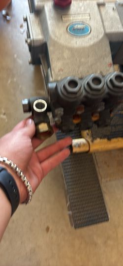 4000psi 3.5 gpm pressure washer