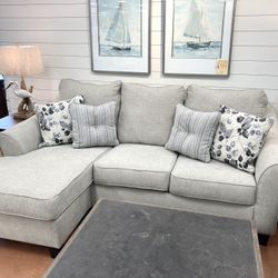 New 92” Sofa Chaise  🔥🔥 HOT BUY