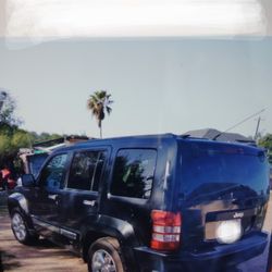 2008 Jeep Liberty Skyliner 