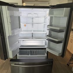 GE Profile Refrigerator 