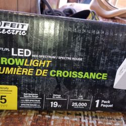 2 Ft LED Grow Light Made By FEIT ELECTRIC 