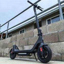 Electric scooter