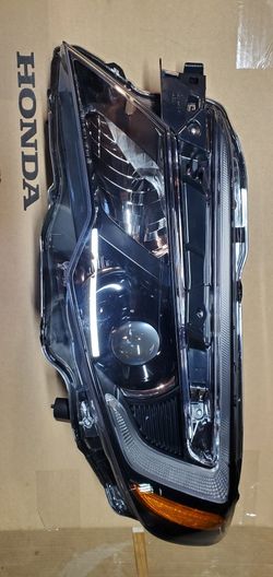 2016-2020 Honda Ridgeline 2016-2022 Pilot Drivers Side Headlight