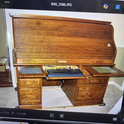 Desk roll top