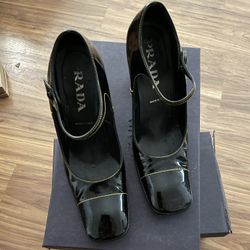 REDUCED TO $100 Vintage  Prada “Vernice Cuciture”  Black Patent Leather heels With StraP