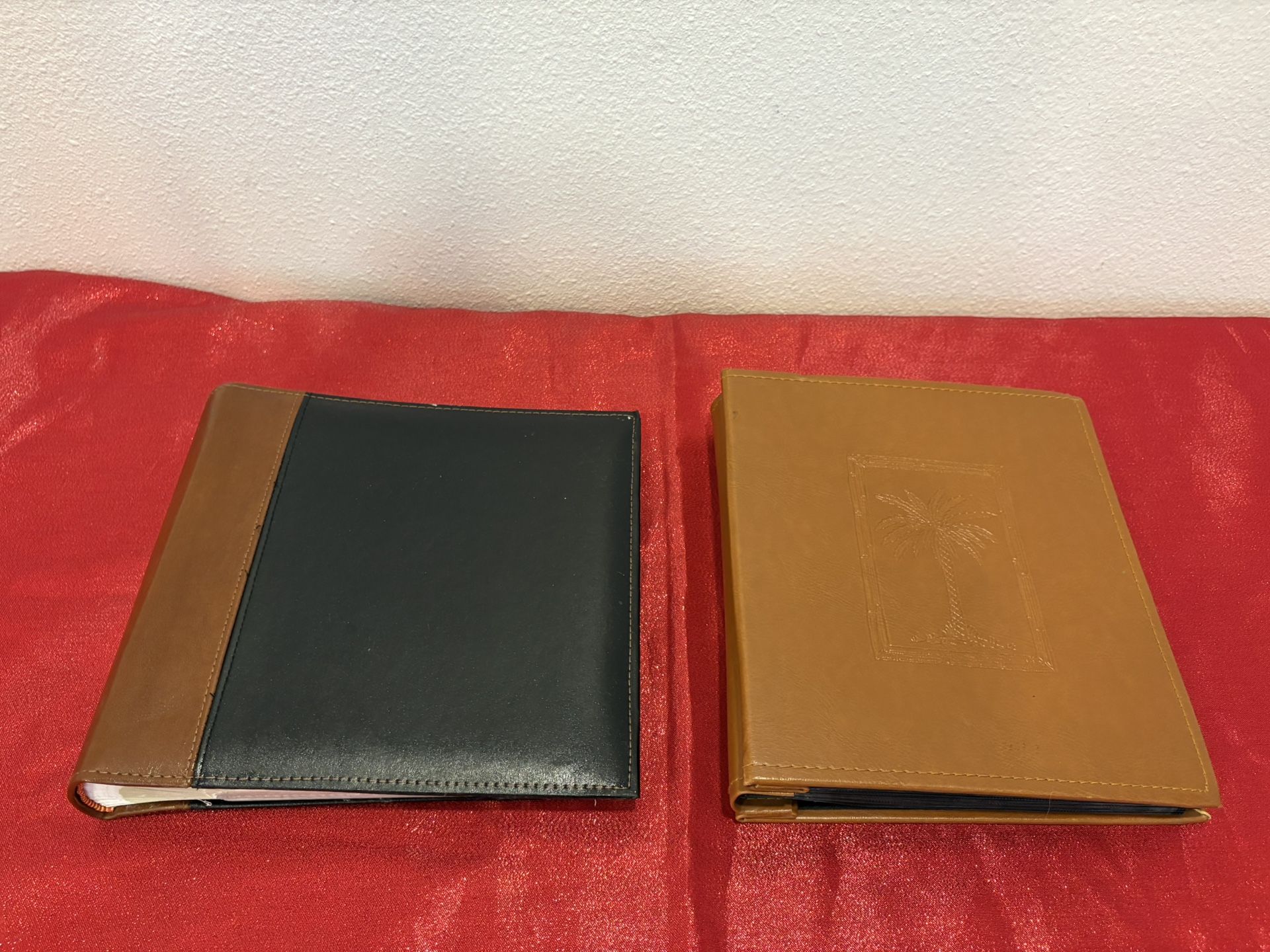 Set of 2 Photo Albums - brown & black - New - 4 x 6 - Simi