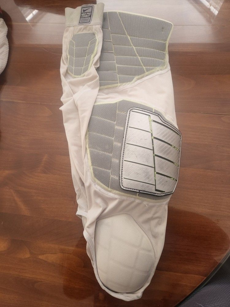 Nike Pro Combat Girdle w/Knee Pads - 3XL