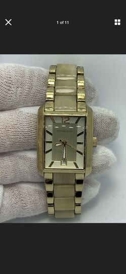 Michael Kors Ladies Two Tone Wrist Watch MK5182 New Battery Pre-owned