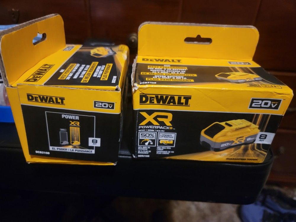 Dewalt 20v XR Powerpack 8AH Battery