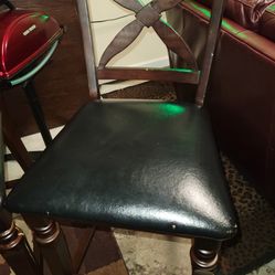 Black Leather Table Chairs
