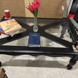 Elegant Black Glass Coffee Table — Classic Meets Modern