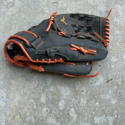 Fast pitch Softball Glove 