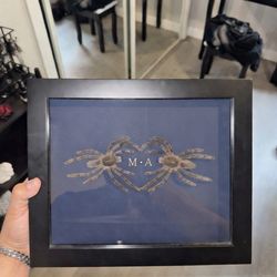 Custom Tarantula Heart Frame – Personalized Gothic Wall Decor 