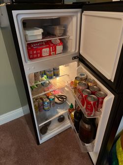 Hisense mid size fridge