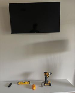 TV Brackets